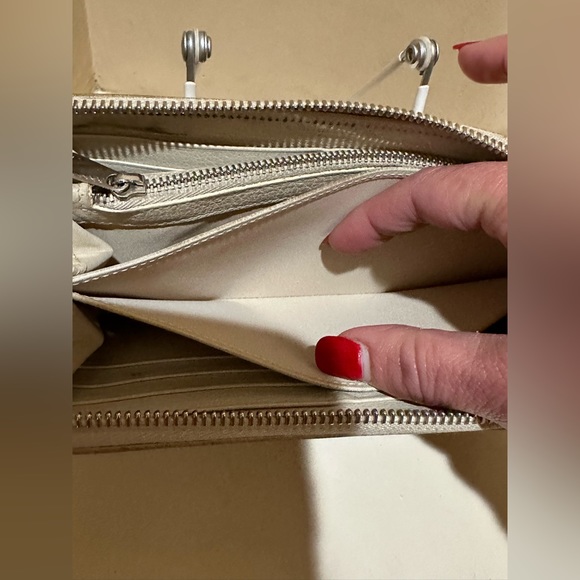 Vintage Christian Dior Long Zip Crosshatch Wallet - Picture 15 of 16